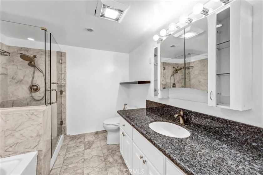 1900 Vine Street #212 photo 10