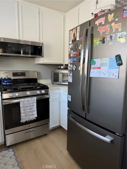 10730 Holly Meadows #B photo 7