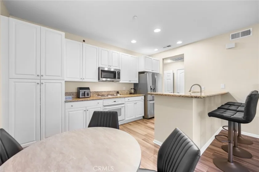 30505 Canyon Hills #703 photo 6