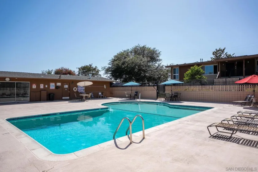 513 Shady Lane #B photo 5
