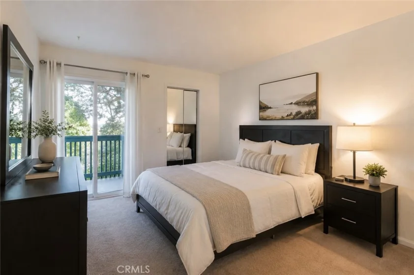 412 N Bellflower #104 photo 7