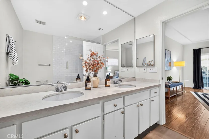 4301 Fulton Avenue #105 photo 25