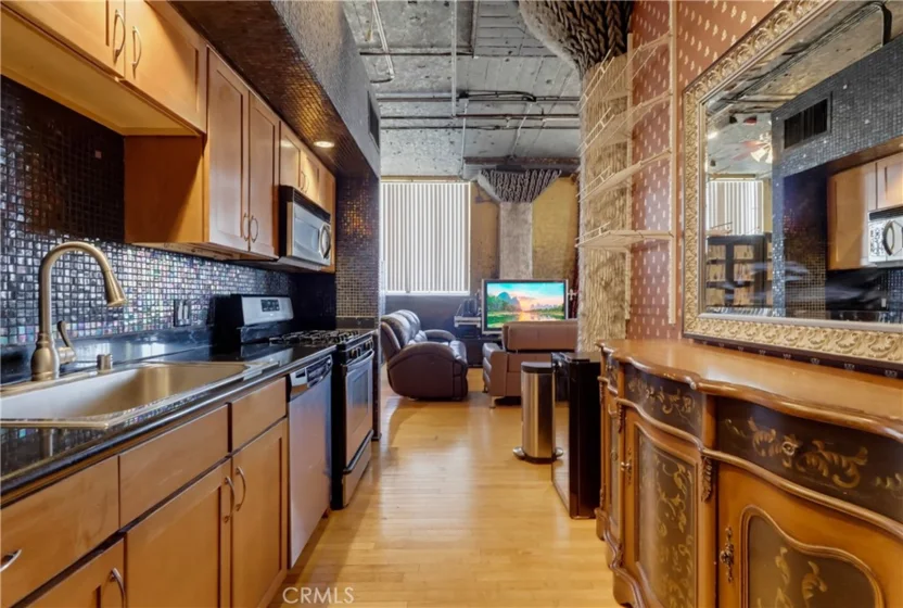 420 S San Pedro Street #619 photo 10