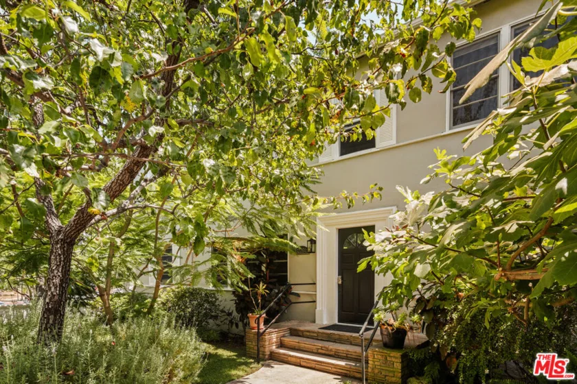 2264 29th Street #A photo 1