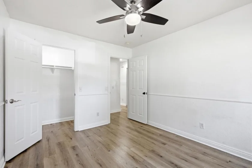 7003 Saranac Street #103 photo 14