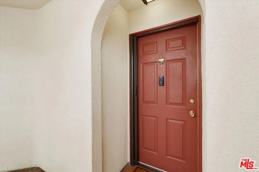 2025 4th Street #302A photo 3