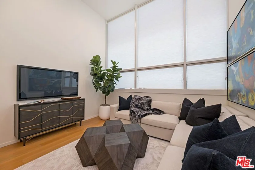 1705 Ocean Avenue ##107 photo 17