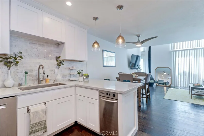 1048 Cabrillo Park Drive #A photo 4