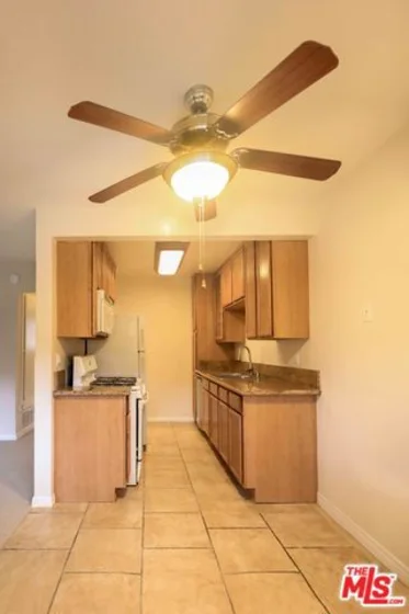 1420 W Lambert Road #408 photo 1