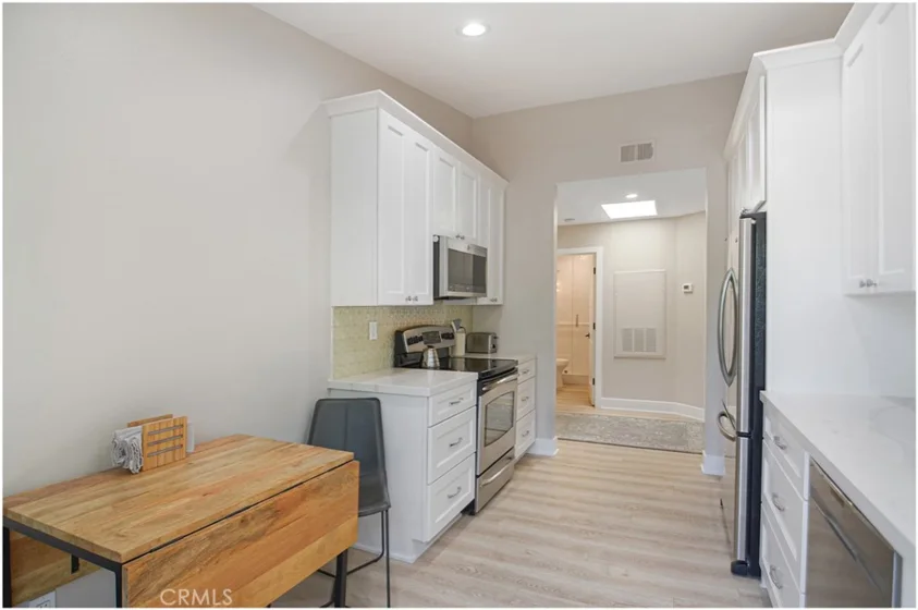 34 Corniche Drive #H photo 12