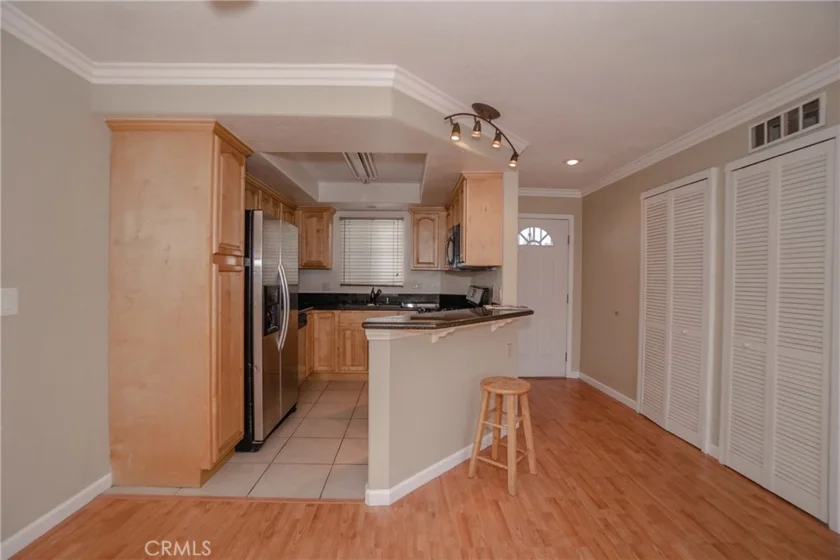 1485 Obispo Avenue #6 photo 1