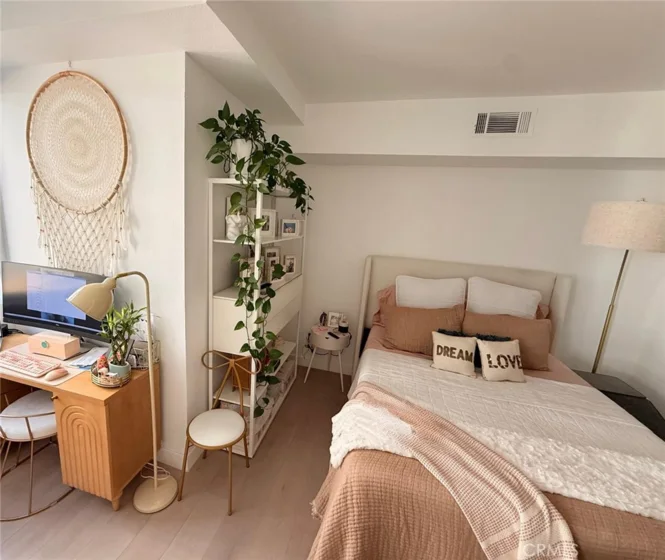 1234 Wilshire #233 photo 34