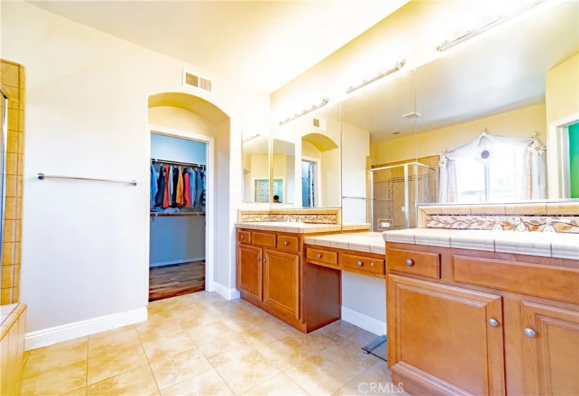 34116 Galleron Street photo 20