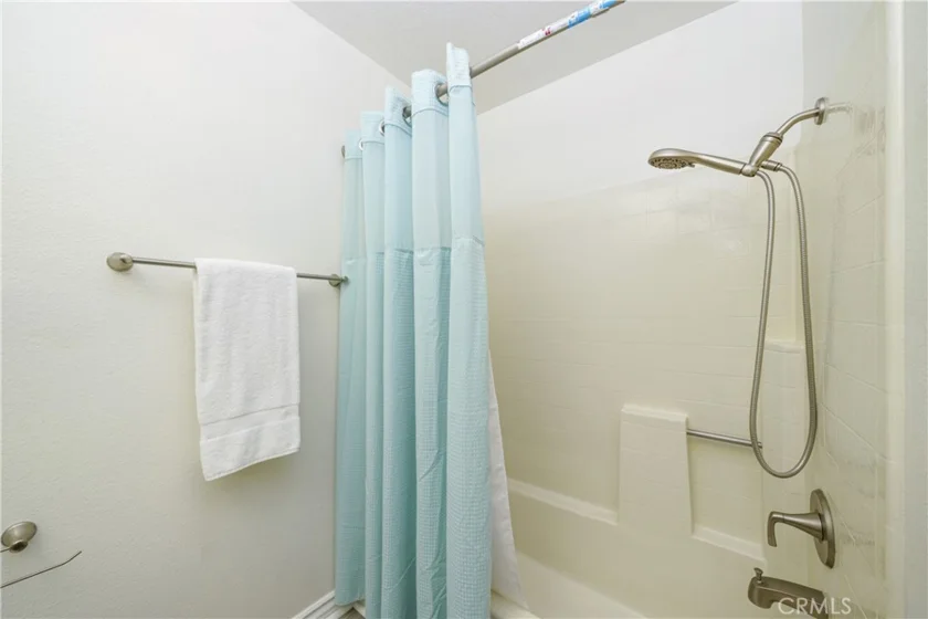 20301 Bluffside Circle #211 photo 22