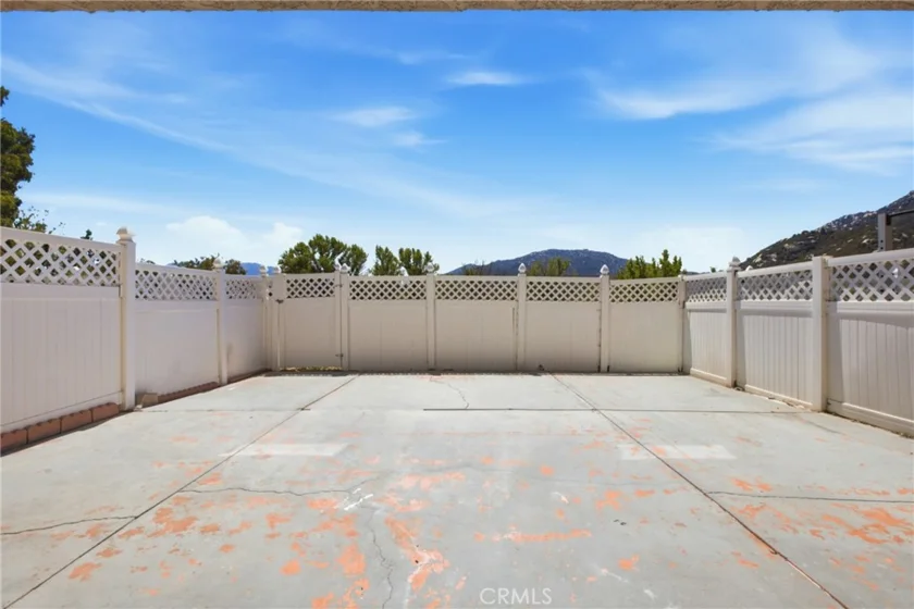 44603 La Paz Road photo 21