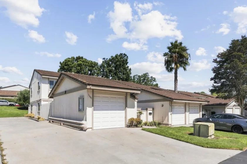 11401 Florindo Road photo 23