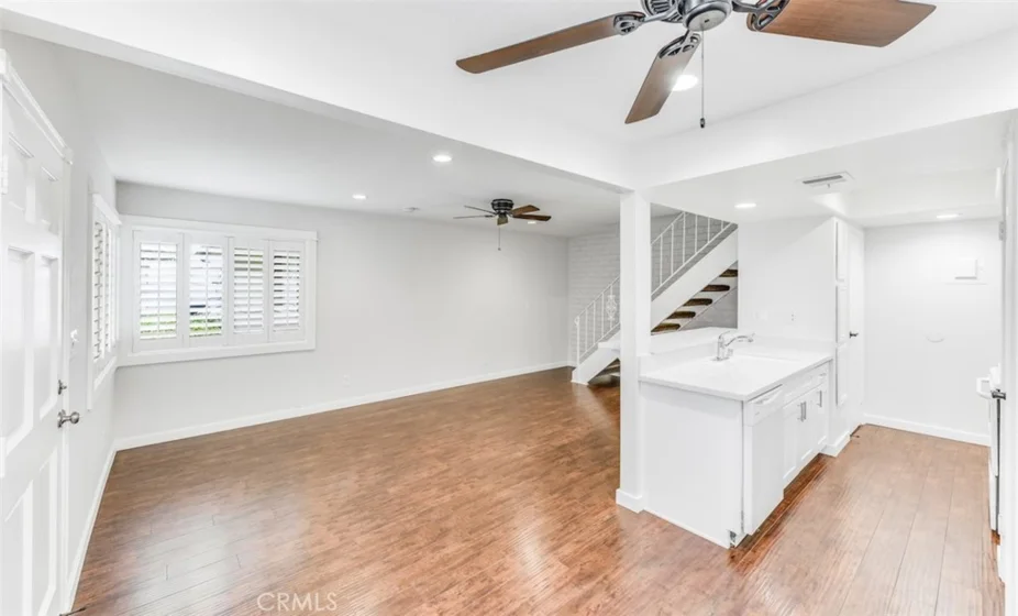 16673 Viewpoint Lane #126C photo 1
