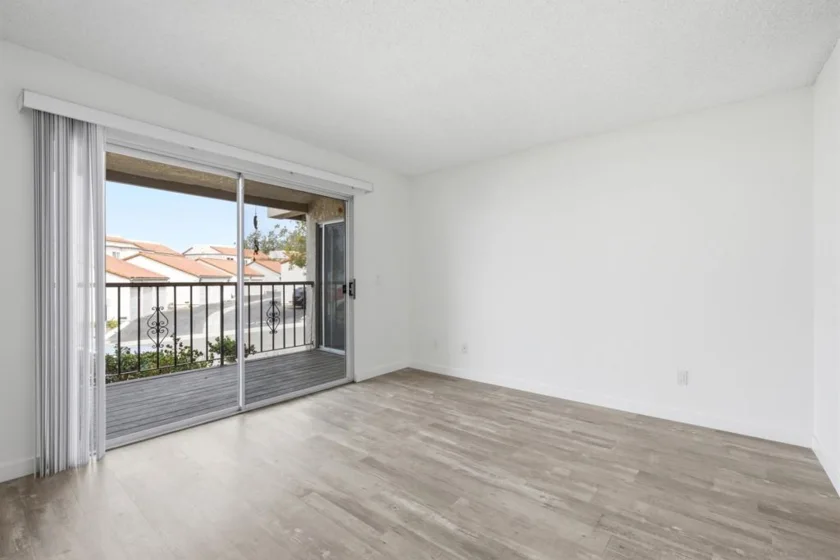 6675 Paseo Del Norte #E photo 14