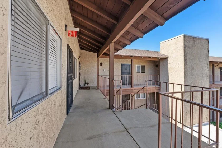 4240 Menlo Avenue #19 photo 18