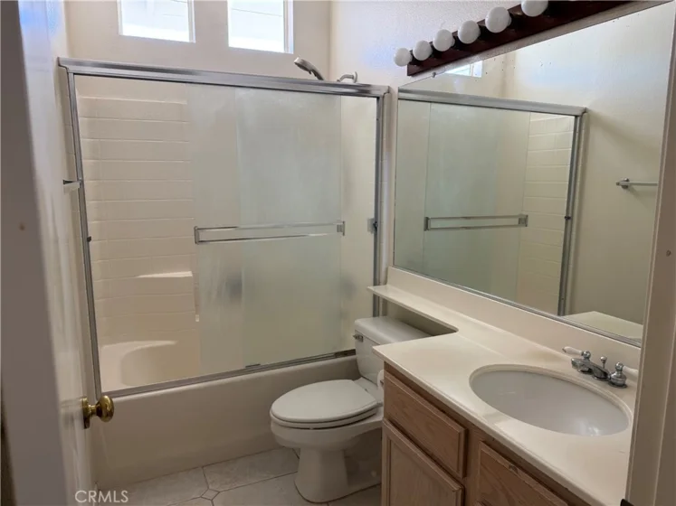30 Carlsbad Lane photo 19