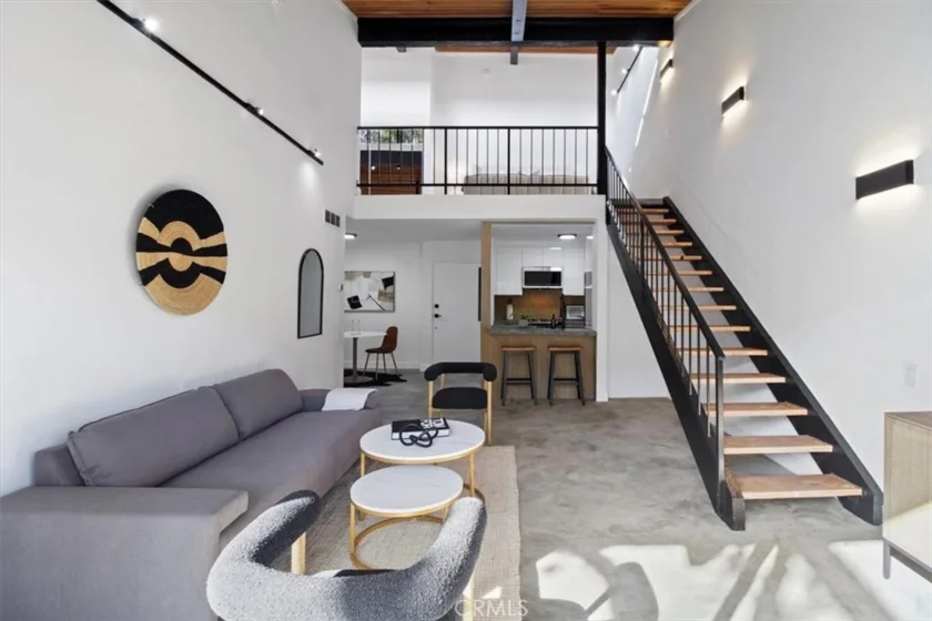 5460 White Oak Avenue #A334 photo 1