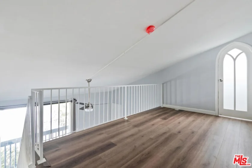 29239 Heathercliff Road #12 photo 25