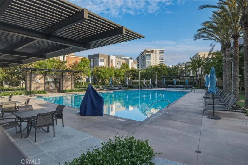 4505 Rivington photo 46