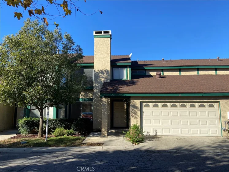 17221 Roscoe Boulevard #26 photo 1