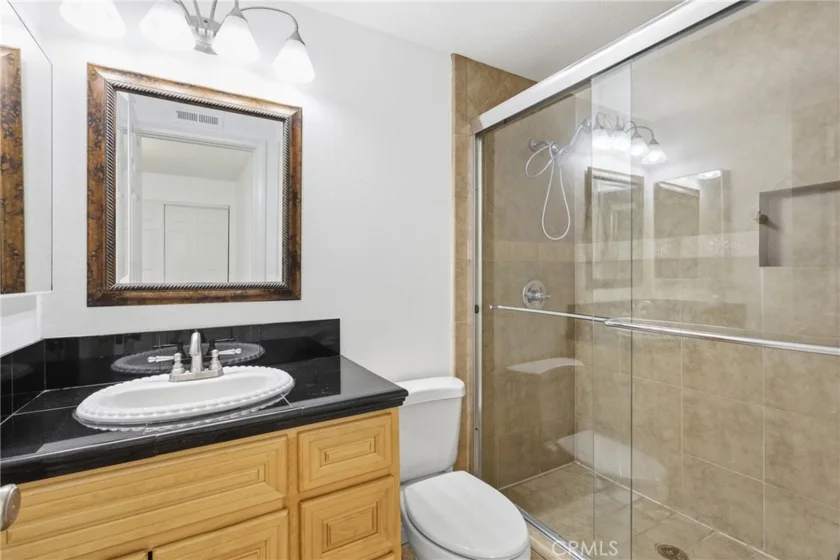 8 Silverwood photo 13