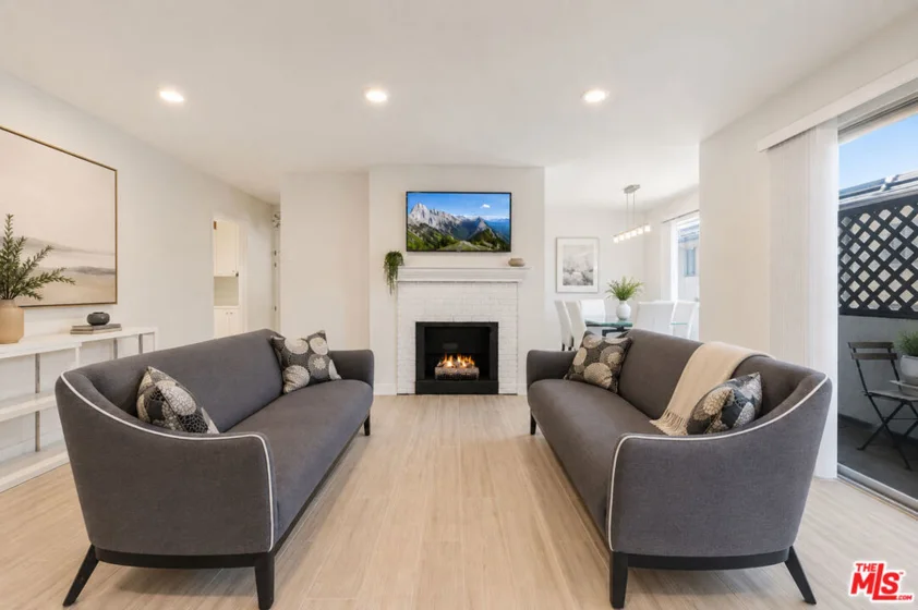 404 San Vicente Boulevard #204 photo 3
