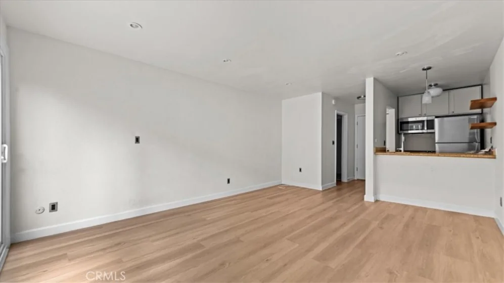320 S Ardmore photo 18