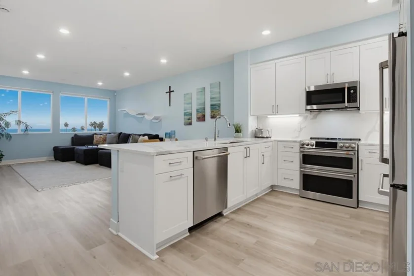 1021 S Cleveland Street #313 photo 16