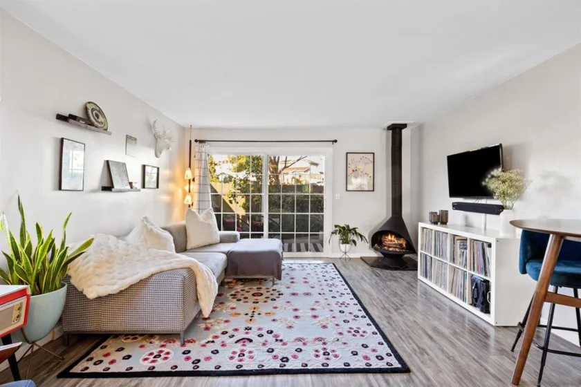 170 E Street #D1 photo 1