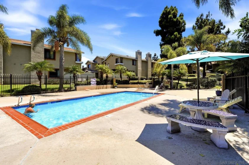 1508 Concord Way #D photo 32