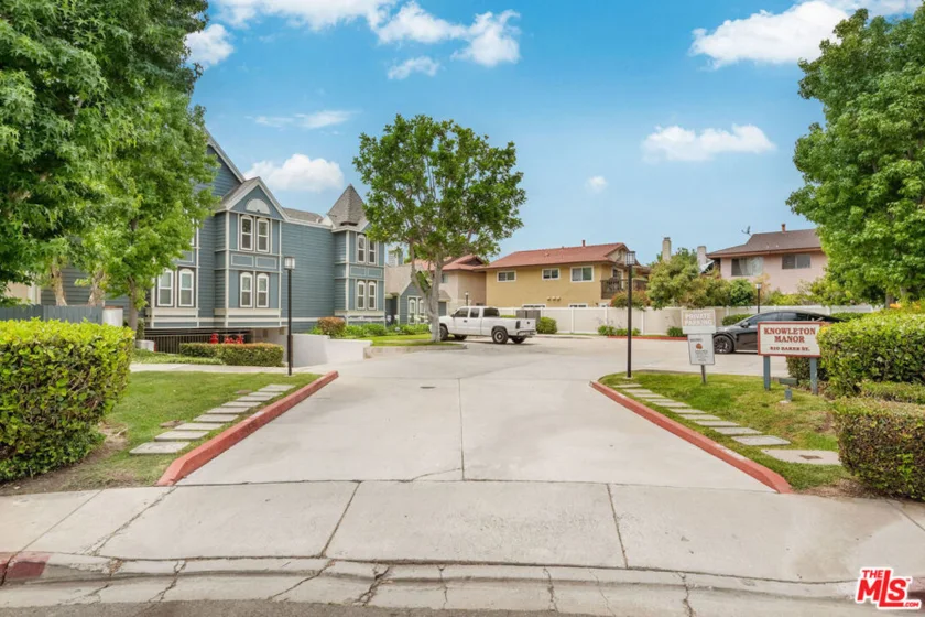 810 Baker Street #204 photo 26