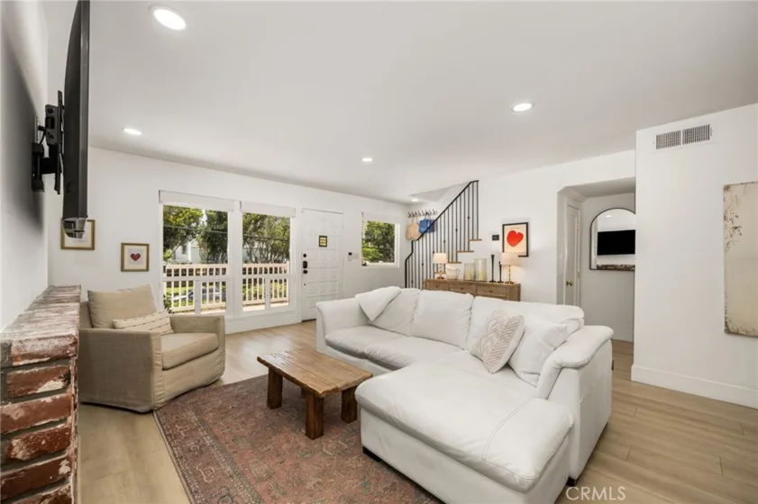 24725 Santa Clara #10 photo 32