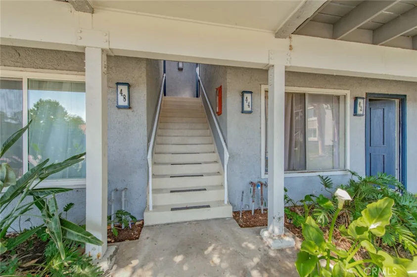 44 Fallbrook photo 3