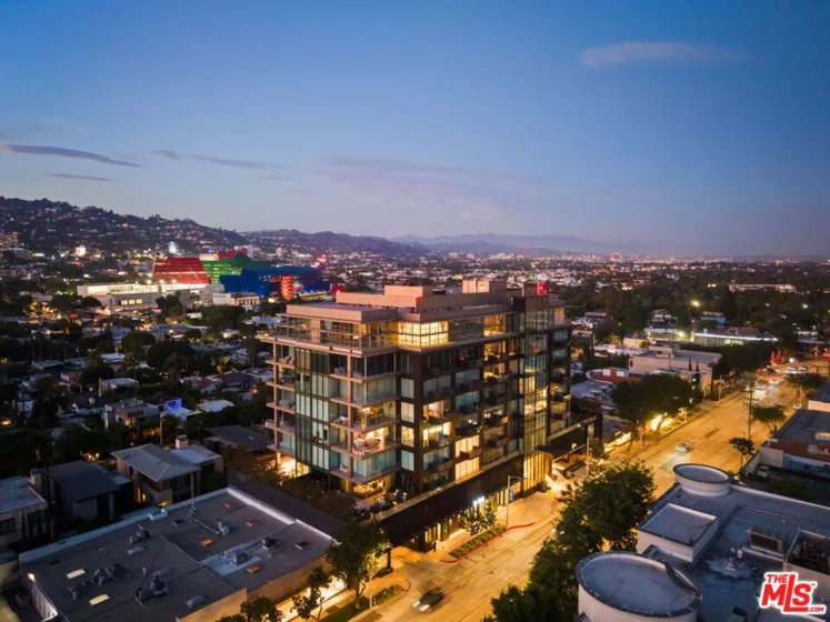 8899 Beverly Boulevard #4A photo 38