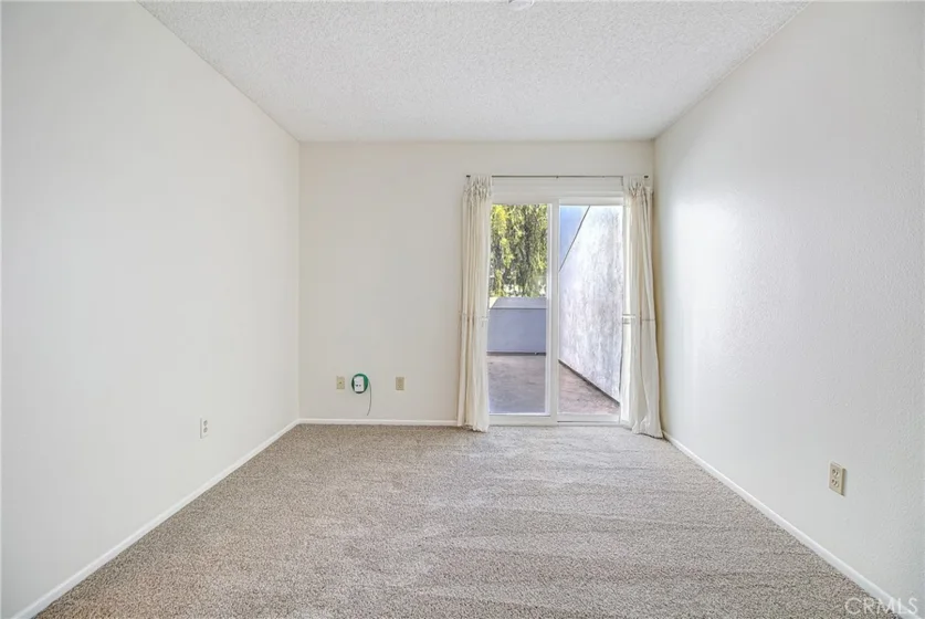 636 Rhine Lane #122 photo 31