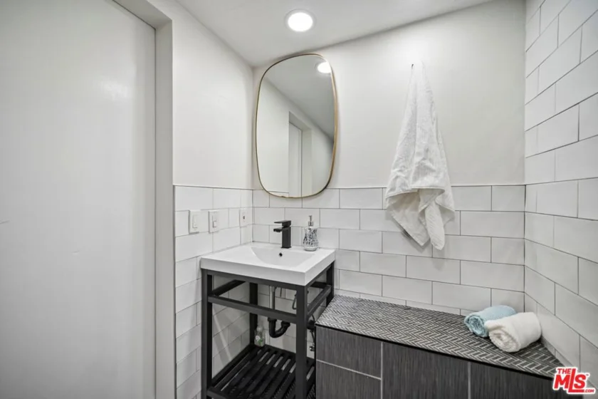 1010 Hammond Street #306 photo 16