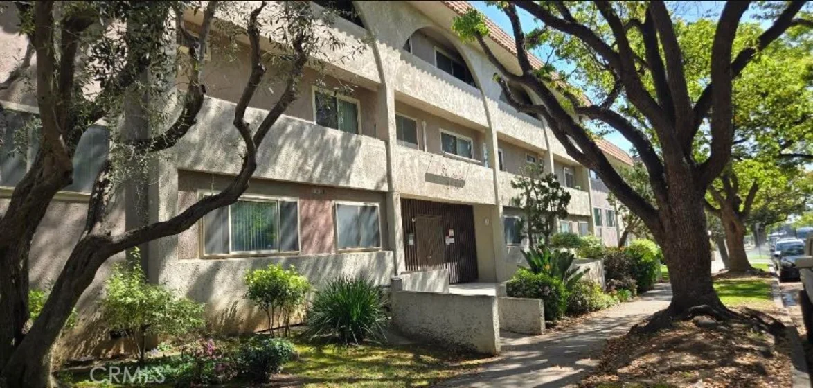 8650 Belford #119A photo 1