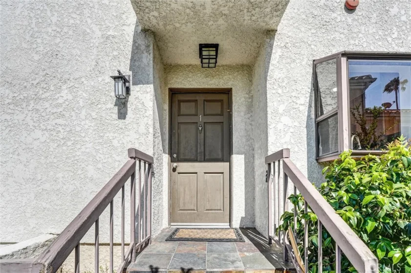 19620 Sherman Way #1 photo 4