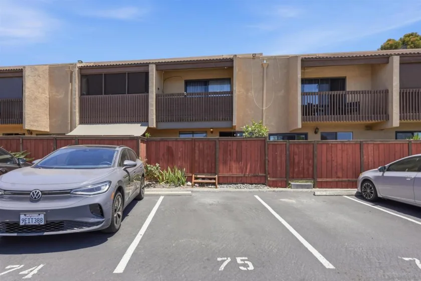 9463 Gold Coast #H5 photo 10