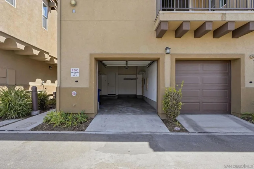 1541 El Prado Street #1 photo 12