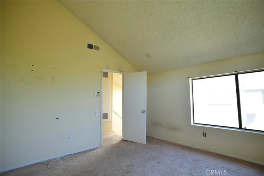 9601 Sylmar Avenue #1 photo 27