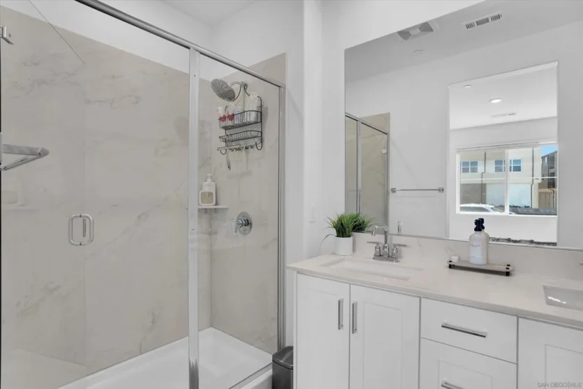 808 Mateo Street ##2 photo 13