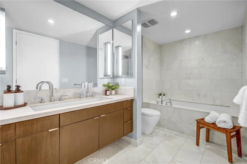 1705 Ocean Avenue #210 photo 20