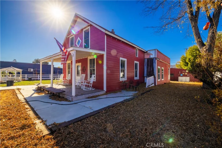 24771 Washington Avenue photo 5