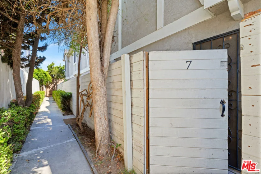 2519 Kansas Avenue #107 photo 1
