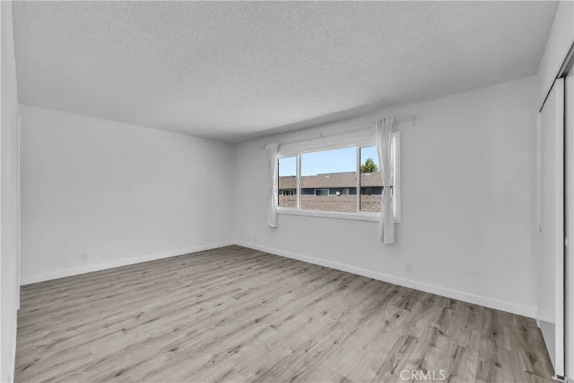 107 Lexington photo 7